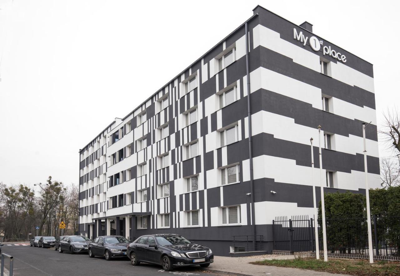 My 1St Place Poznan Aparthotel Bagian luar foto